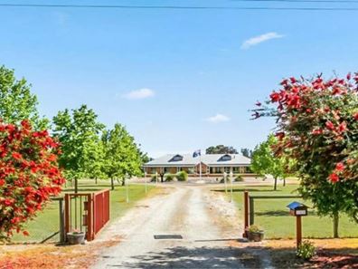 149 Leslie Road, Wandi WA 6167