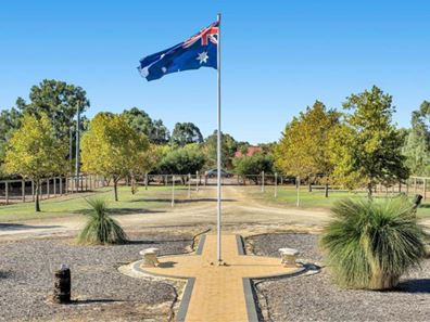 149 Leslie Road, Wandi WA 6167