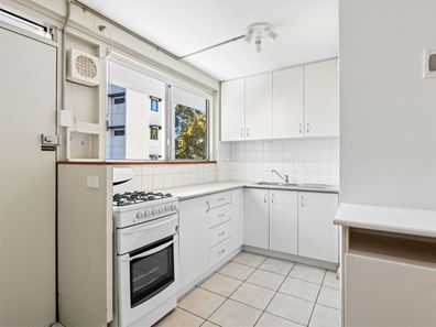 304/130A Mounts Bay Road, Perth WA 6000