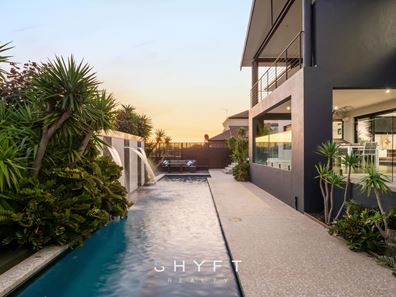 10 Catania Court, Mindarie WA 6030
