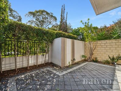 1/16 Leverburgh Street, Ardross WA 6153