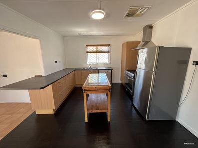 36 Dart Street, Boulder WA 6432