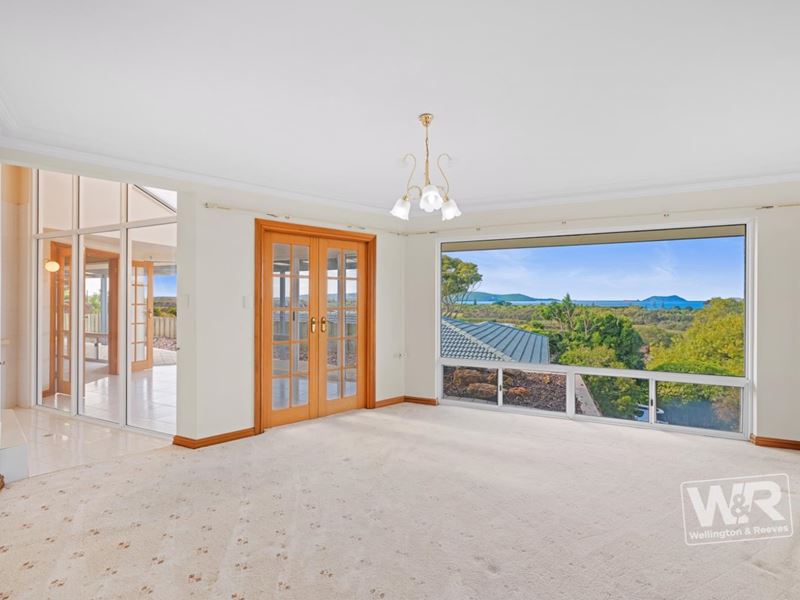 6 Anzac Road, Mira Mar WA 6330