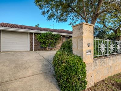 5 Wonambi Way, Wanneroo WA 6065