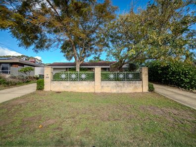 5 Wonambi Way, Wanneroo WA 6065