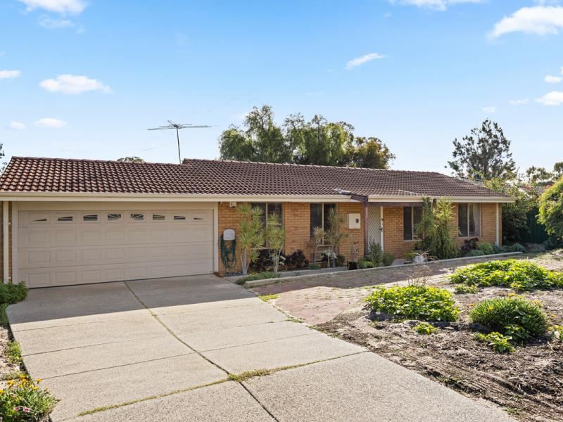 4 Norcott Vista, Marangaroo WA 6064
