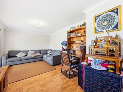 4 Norcott Vista, Marangaroo WA 6064