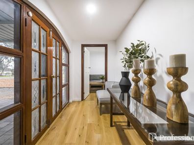 172 Gossage Road, Cardup WA 6122