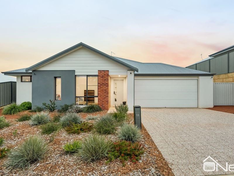 13 Albion Road, Byford