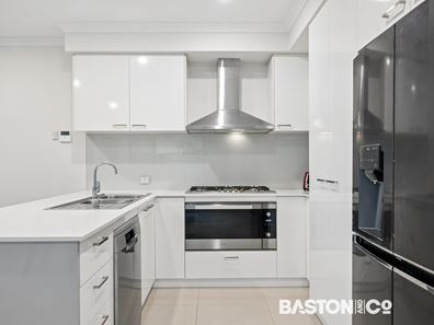 4/122 Oats Street, Carlisle WA 6101