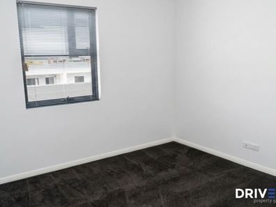 42/1 Stockton Bend, Cockburn Central WA 6164