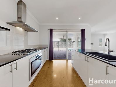 16 Press Street, Yanchep WA 6035