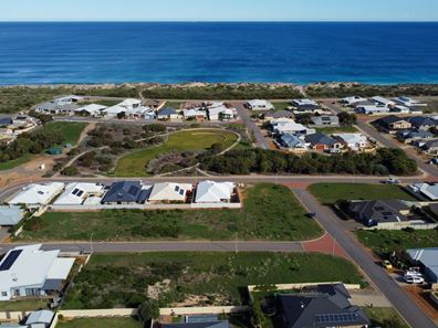 8 Misto Way, Sunset Beach WA 6530