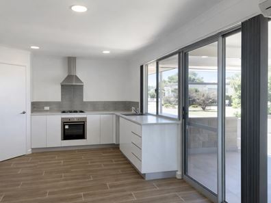 7/90 Cooper St, Mandurah WA 6210