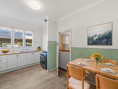 322 Epsom Avenue, Cloverdale WA 6105