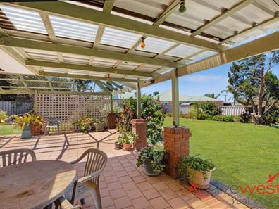 9 Waratah Court, Strathalbyn WA 6530
