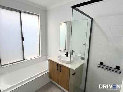 12 Kurbis Way, Wellard WA 6170