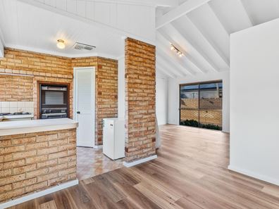 3/7 Kilkenny Gardens, Halls Head WA 6210