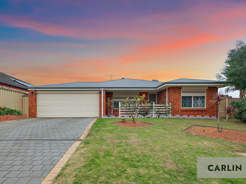 8 Parkfield Boulevard, Bertram