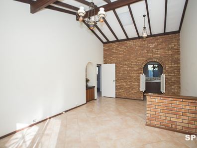 2/19-21 Hindmarsh Avenue, Yokine WA 6060