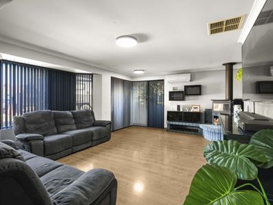 10 Heron Close, Ballajura WA 6066