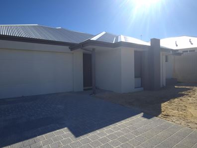 14 Wisdom Close, Yanchep WA 6035