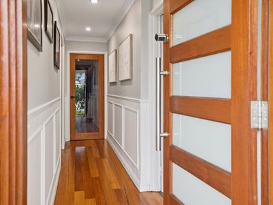 10 Dunmore Street, Secret Harbour WA 6173