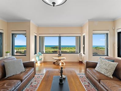 20 Warnbro Beach Road, Safety Bay WA 6169