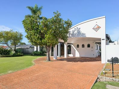 31 Nearwater Way, Shelley WA 6148