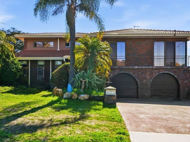 24 McBeth Way, Kardinya WA 6163