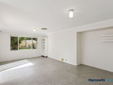 273 Grand Promenade, Doubleview WA 6018