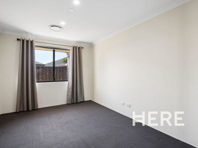 6 Opal Way, Wellard WA 6170