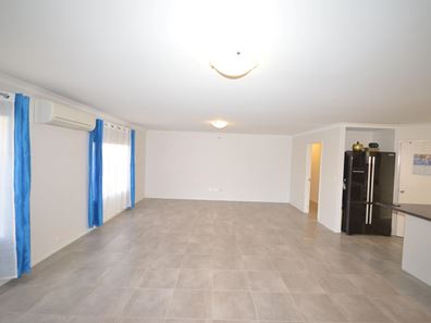 25 Isabelline Terrace, Karnup WA 6176