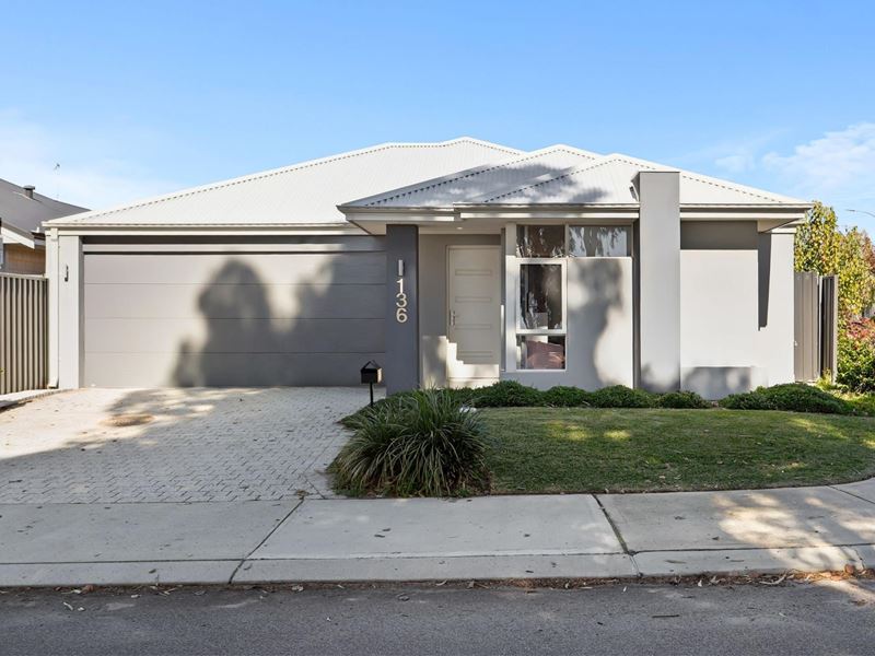 136 Strinesdale Boulevard, Aveley WA 6069