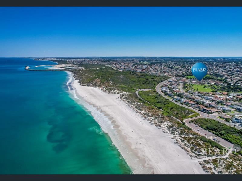 5 Regis Court, Mullaloo WA 6027