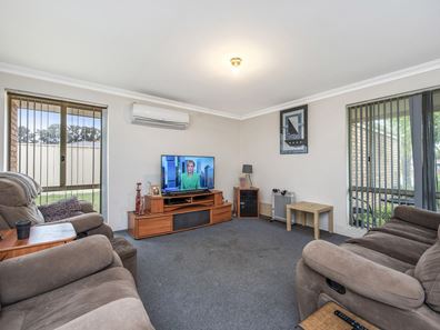 9 Murchison Road, Cooloongup WA 6168