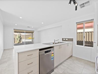 36 Wistow Drive, Aveley WA 6069