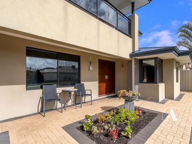 7 Bentwood Close, Thornlie WA 6108