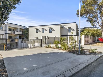 23/5 Eastleigh Loop, Currambine WA 6028