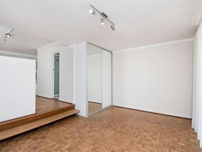 110/14 McNamara Way, Cottesloe WA 6011