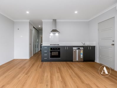 23B Magnolia  Way, Lakelands WA 6180