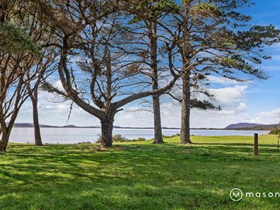 875 Frenchman Bay Road, Big Grove WA 6330