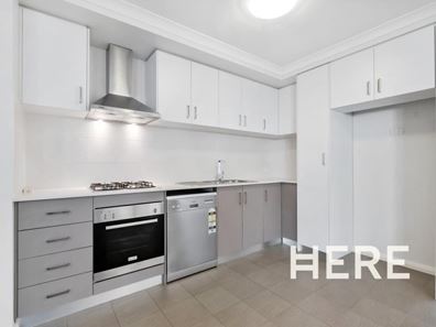 6/19 Selina Street, Innaloo WA 6018