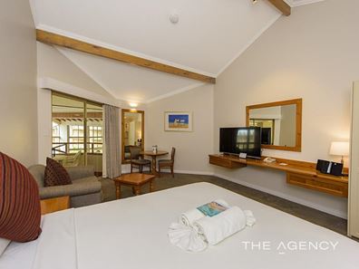 126/595 Bussell Highway, Broadwater WA 6280