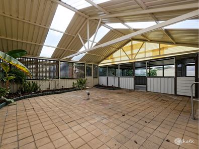 210 Kent Street, Rockingham WA 6168
