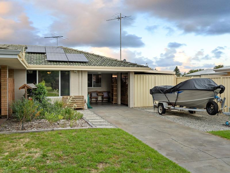 24B Carlisle Street, Shoalwater WA 6169