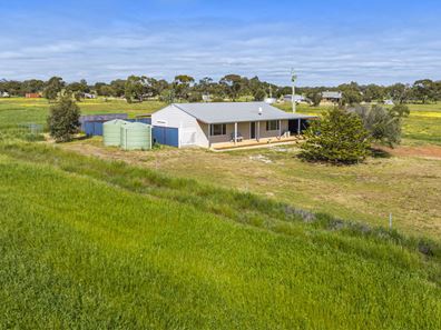 91 Cooper Street, Moora WA 6510