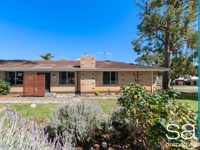 1/9 Hewitt, Booragoon WA 6154
