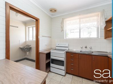 1/9 Hewitt, Booragoon WA 6154