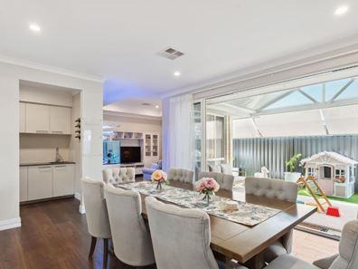 39 Kitcliffe Way, Aveley WA 6069